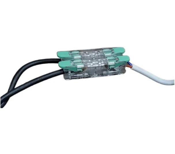 XM-28-02P - Conector Compacto Emenda 2VIAS/32AMP 0,5-4,0MM PROAUTO