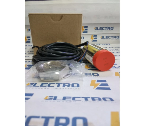 Sensor capacitivo CR30-15AC NF 2 Fios 100-240VCA Nao Faceado cabo 2M - Autonics
