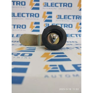 Fecho Lingueta Cromado Miolo Triângulo Cod. 271520 - Tasco
